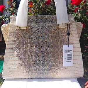 Elegant Cream Crocodile-Embossed Tote Bag